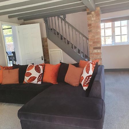 Willow Tree Farm Cottage With Bbq Hut Tattershall Thorpe Exterior foto